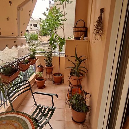 Apartamento Polyxeni Atenas Exterior foto