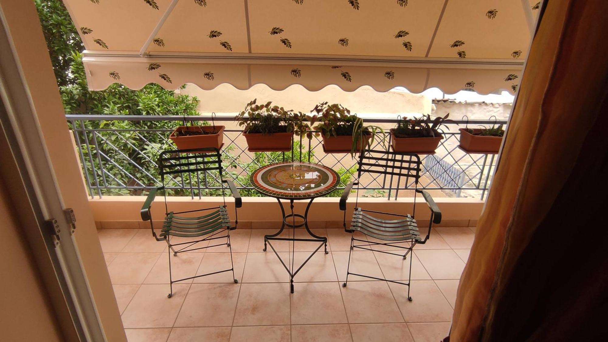 Apartamento Polyxeni Atenas Exterior foto